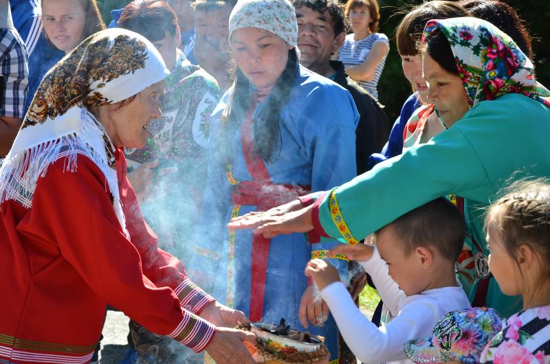 При поддержке Владимира Семенова в Лемпино пройдет празднование Дня коренных народов мира