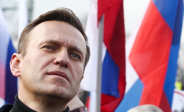 Спецслужбы России спасают Алексея Навального