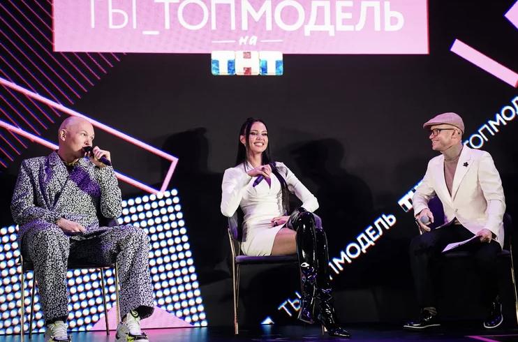 Дмитрий Шепелев, Евгения Медведева, Анастасия Решетова и Гоша Карцев на закрытой презентации шоу «ТЫ_Топ-модель на ТНТ»