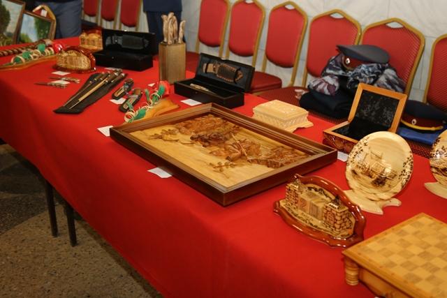 На выставочной экспозиции представлены образцы продукции, произведенной в ИК-3 УФСИН России по Омской области