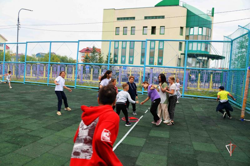Ямальские дети отпраздновали «День спорта с Росгвардией» (ВИДЕО)