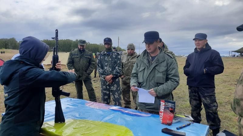 Воспитанники ветерана СОБР Росгвардии из Башкирии приняли участие в военно-патриотической  эстафете в Челябинской области