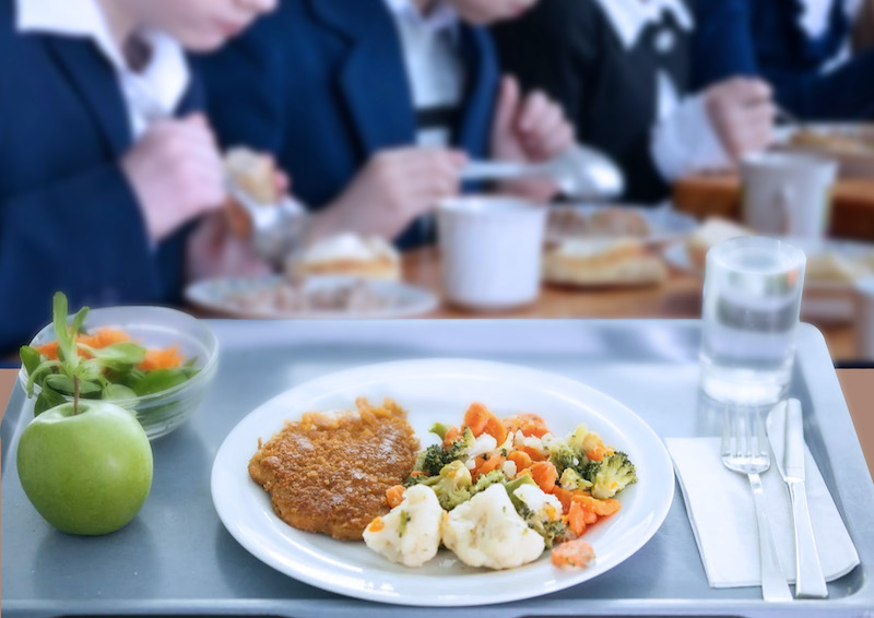 Роспотребнадзор выпустил новые методические рекомендации по здоровому питанию в школах