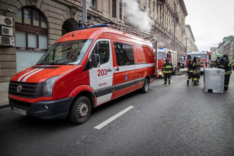 Скорость, мастерство, ответственность: более 700 водителей Департамента ГОЧСиПБ доставляют пожарных, спасателей и оборудование к месту происшествия