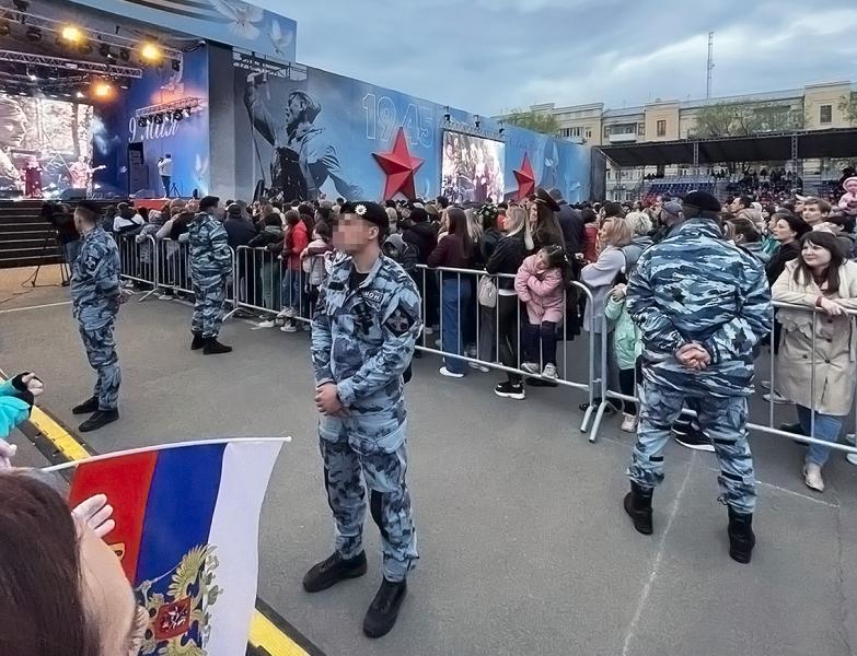 Росгвардия Оренбуржья приняла участие в обеспечении безопасности торжественных мероприятий, посвященных Дню Победы
