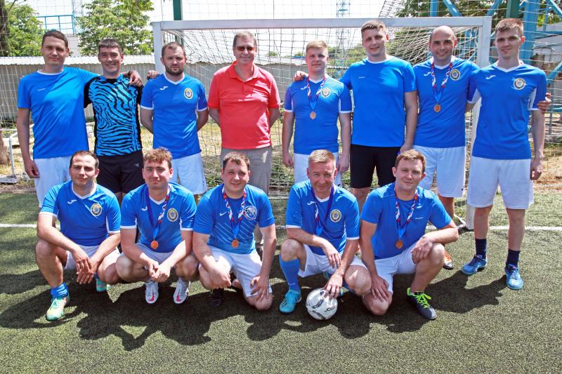 Военные следователи приняли участие в турнире по мини-футболу