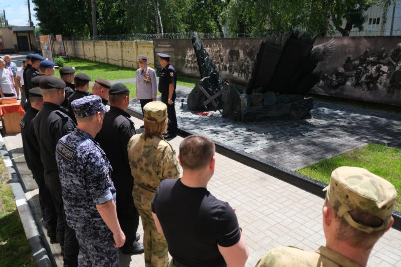 Управление Росгвардии по Курской области посетили представители Общероссийской организации «Офицеры России»