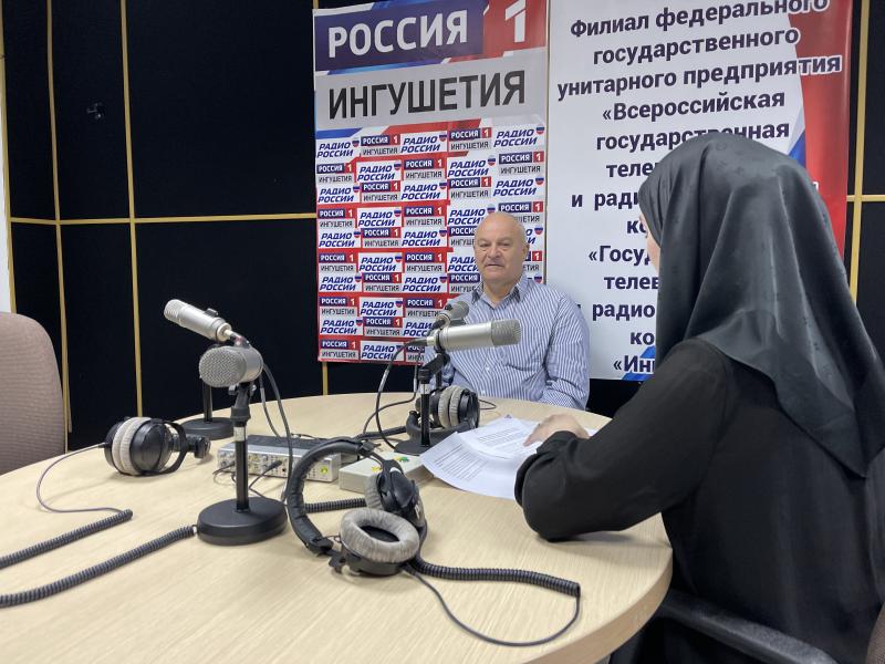 Ветеран Росгвардии выступил на радио в Ингушетии