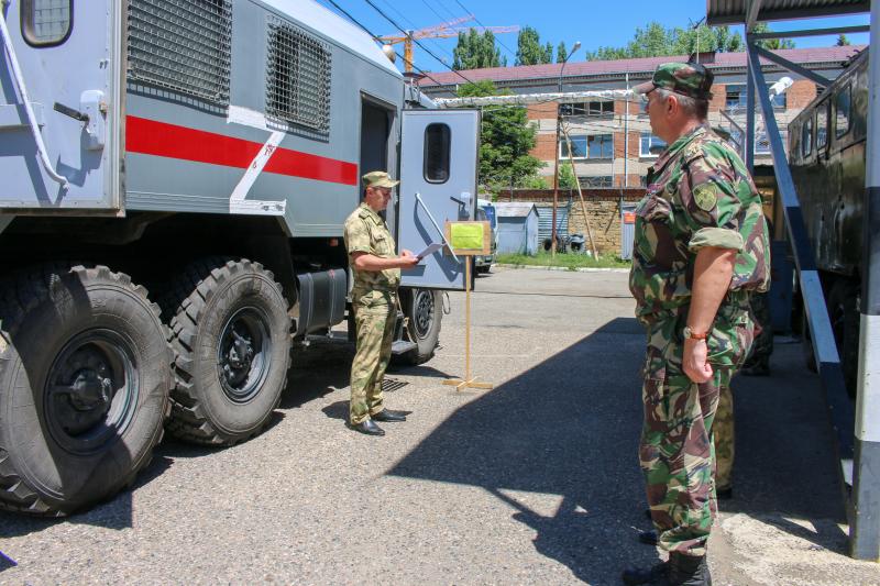 В подразделениях Росгвардии на Ставрополье прошли комплексные занятия по требованиям безопасности в летнем периоде подготовки