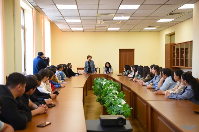 В главном вузе Арцаха (Нагорного Карабаха) состоялась дискуссия на тему армянского историко-культурного наследия на оккупированных территориях