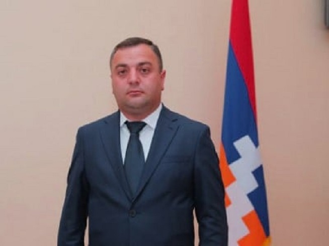Депутат парламента Нагорного Карабаха обвинил Пашиняна в предательстве интересов 120 000 армян Арцаха