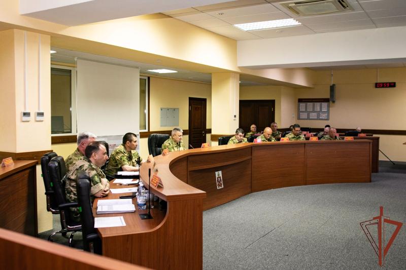 Расширенное заседание военного совета Приволжского округа Росгвардии состоялось в Нижнем Новгороде