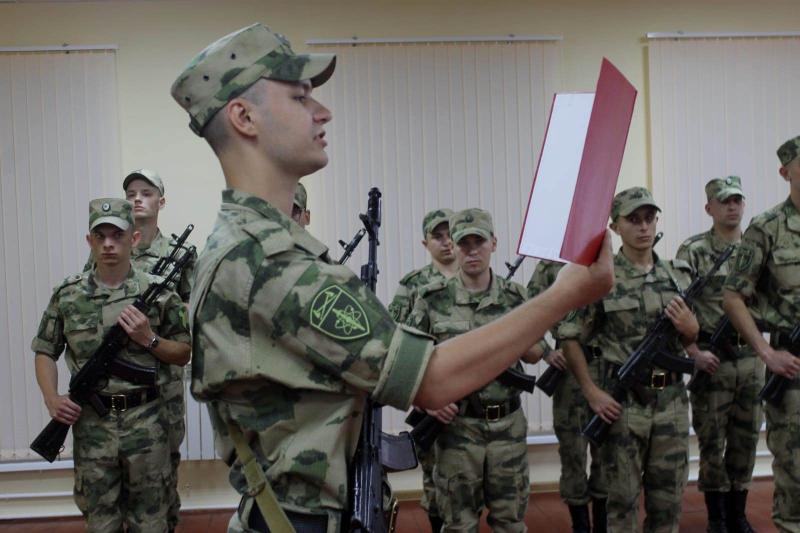 В Нижегородской области военнослужащие Росгвардии торжественно присягнули на верность Отечеству