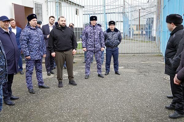 Депутат Государственной Думы Федерального Собрания Российской Федерации Султан Хамзаев посетил исправительную колонию № 7