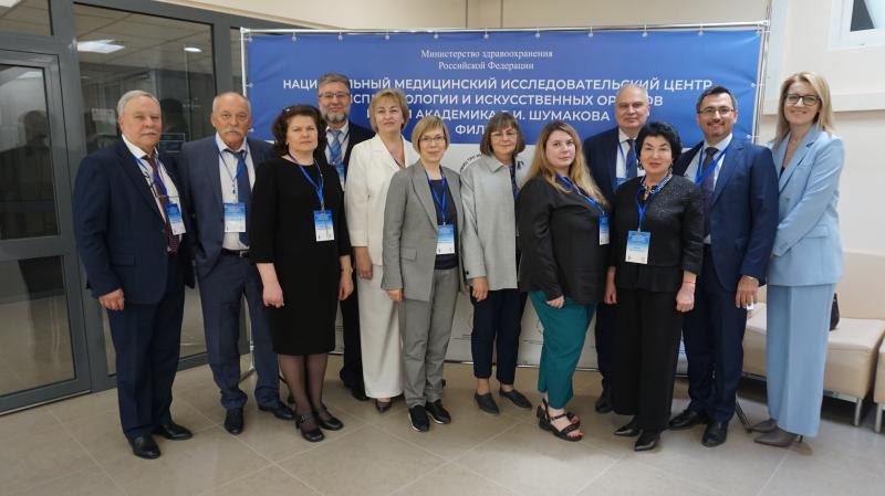 Волгоградские врачи обсудили перспективы оказания медицинской помощи гражданам с заболеваниями почек и печени